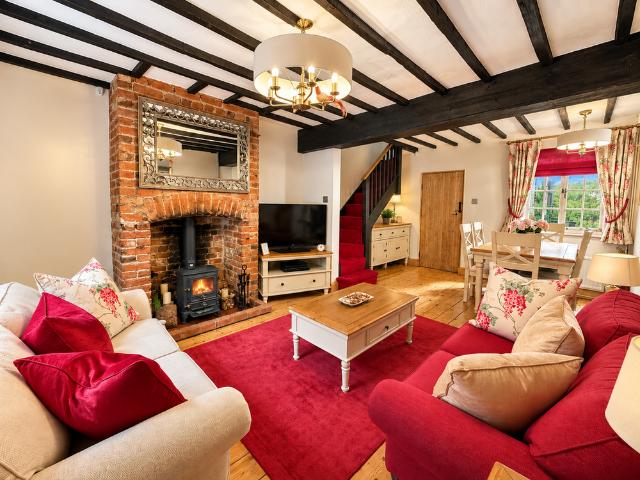 2 bedroom house to rent