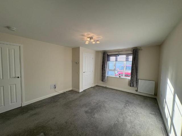 2 bedroom house to rent
