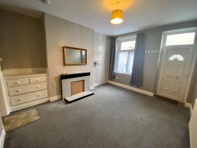 2 bedroom house to rent
