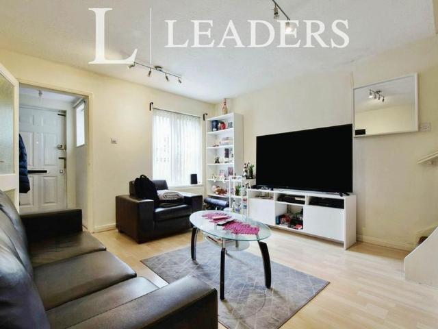 2 bedroom house to rent