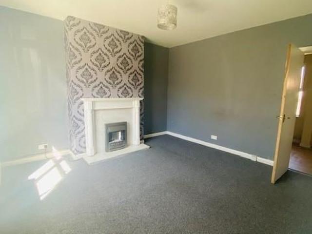2 bedroom house to rent