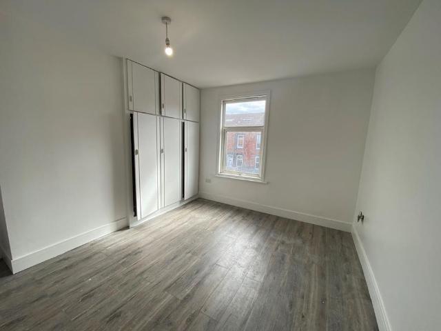 2 bedroom house to rent