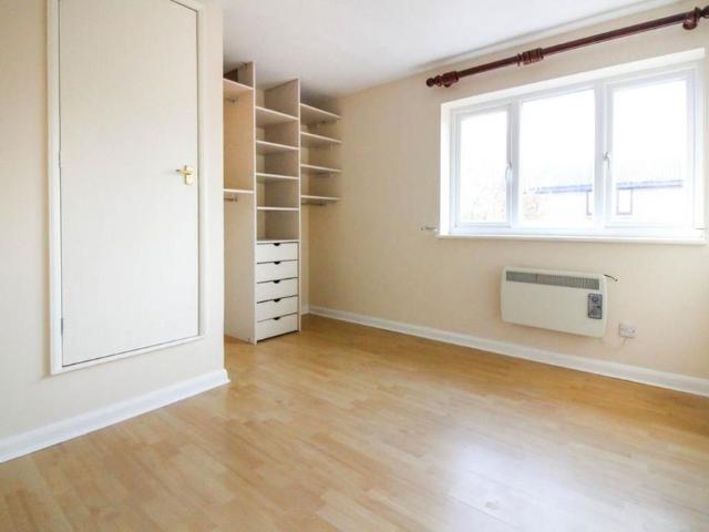 2 bedroom house to rent