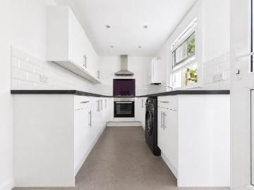 2 bedroom house to rent