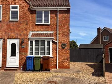 2 bedroom house to rent
