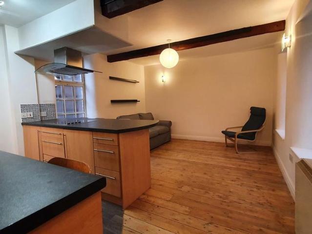 2 bedroom house to rent