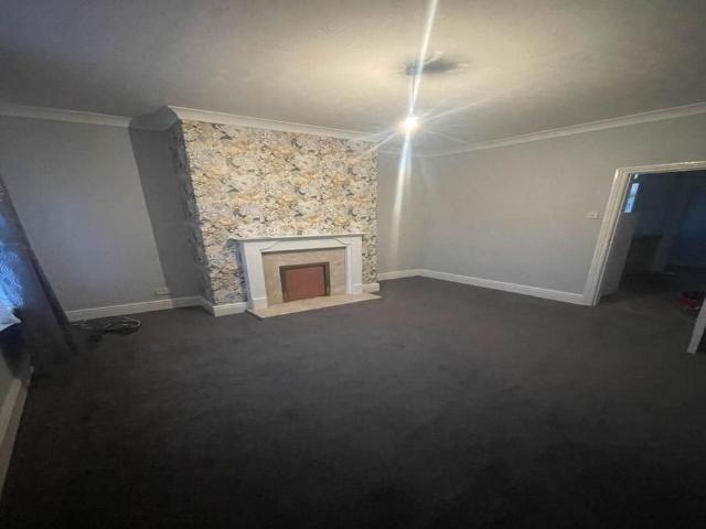 2 bedroom house to rent