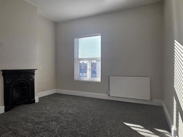 2 bedroom house to rent