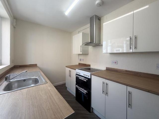 2 bedroom house to rent
