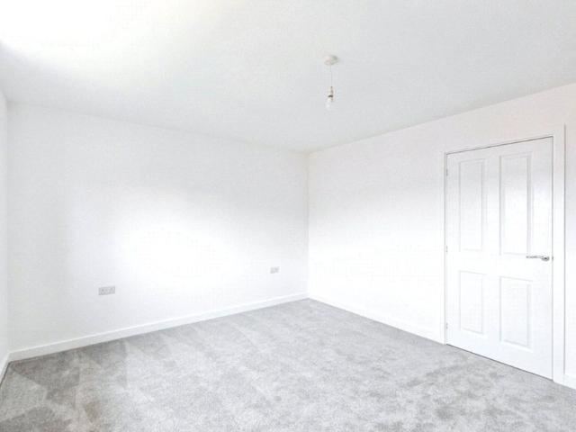 2 bedroom house to rent Tillage Road, Wellingborough, Northamptonshire, NN8