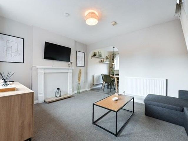 2 bedroom house to rent Water Lane, Radcliffe on Trent, Nottingham, NG12