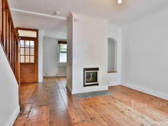 2 bedroom house to rent Wick Lane, Christchurch, BH23