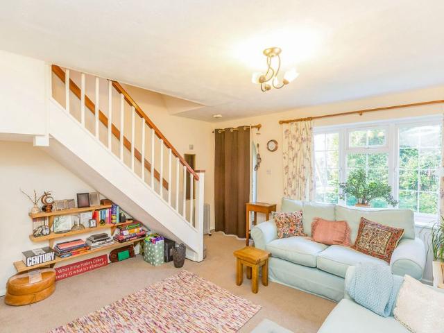 2 bedroom house to rent Akister Close, Buckingham, Buckinghamshire, MK18