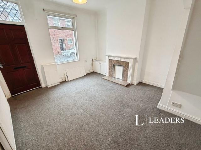 2 bedroom house to rent Birch Street, Stoke on Trent, Staffordshire, ST1
