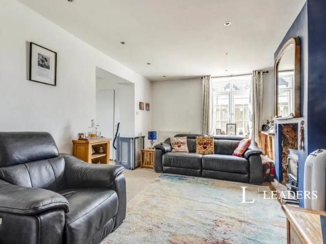 2 bedroom house to rent Bromsgrove, Faringdon, SN7