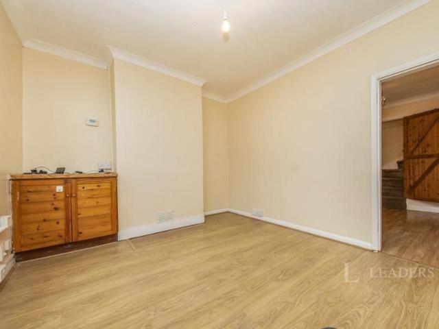 2 bedroom house to rent Cauldwell Hall Road, Ipswich, IP4