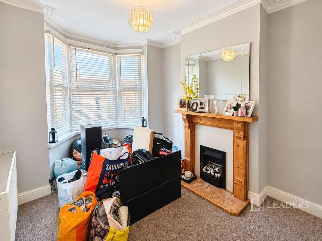 2 bedroom house to rent Drayton Road, Portsmouth, PO2