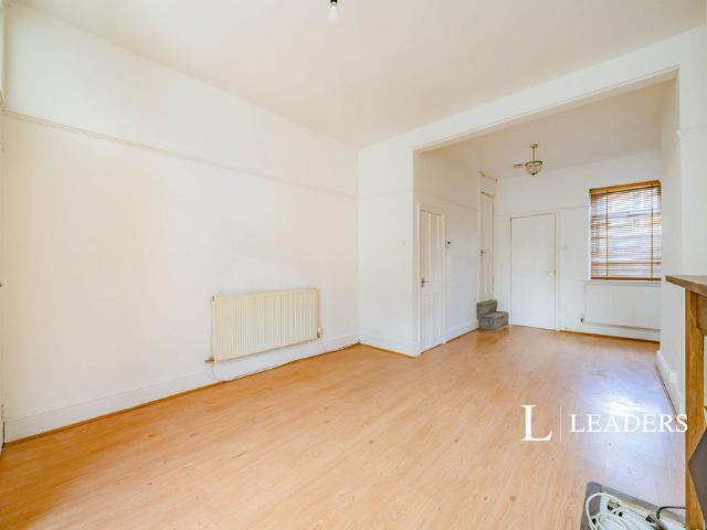2 bedroom house to rent Greenway Road, Widnes, WA8