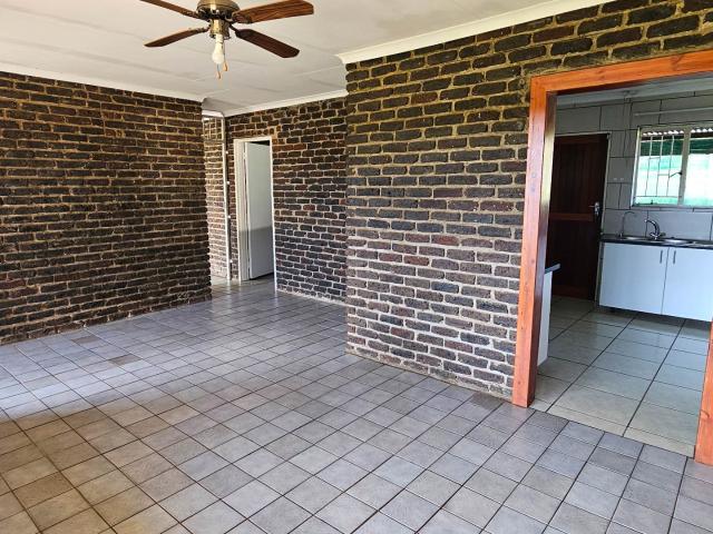2 Bedroom House To Rent in Tarlton