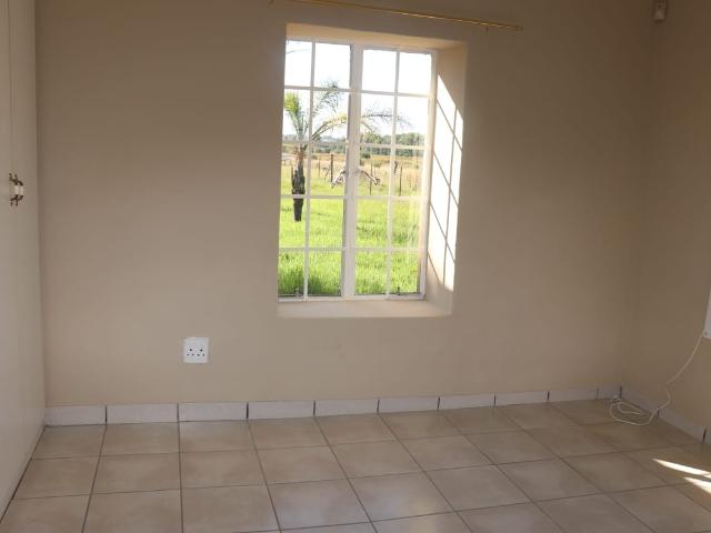 2 Bedroom House To Rent in Timsrand AH