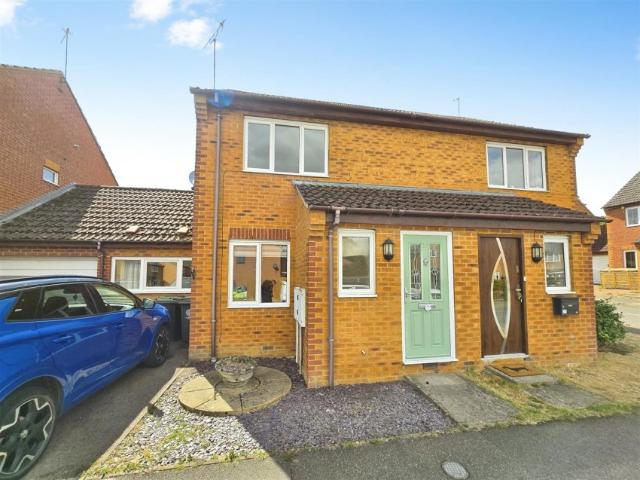 3 Bedroom House to Rent in Titty Ho, Raunds, Wellingborough, NN9