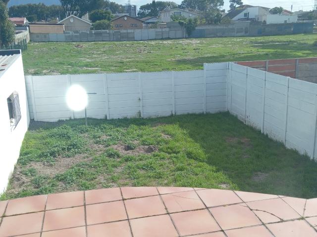 2 Bedroom House To Rent in Welcome
