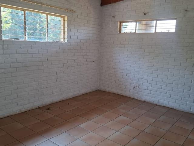2 Bedroom House To Rent in White River Estates