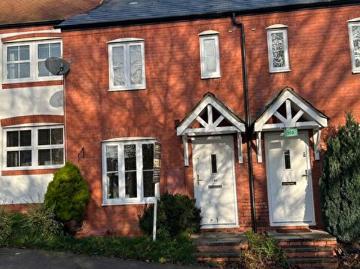 2 Bedroom House To Rent In Winter Gardens Way, Banbury, OX16