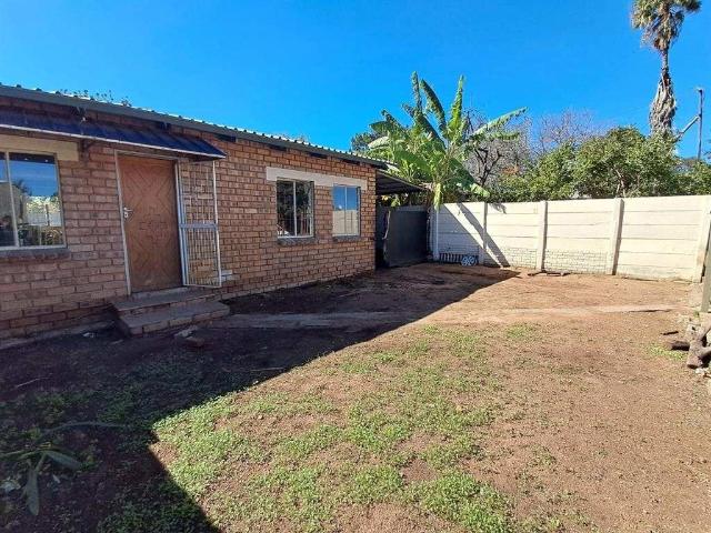 2 Bedroom House to Rent in Annadale