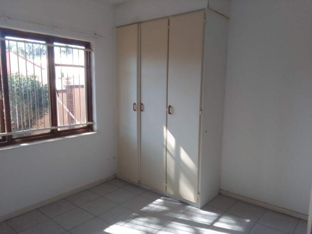 2 Bedroom House To Rent in Bendor