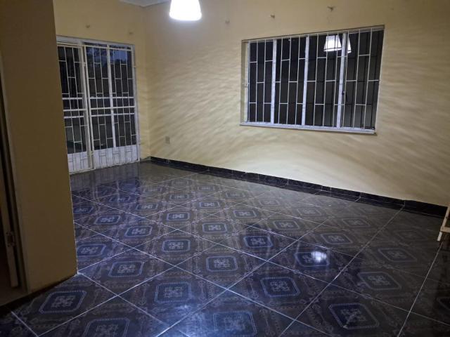 2 Bedroom House to Rent in Birchleigh North