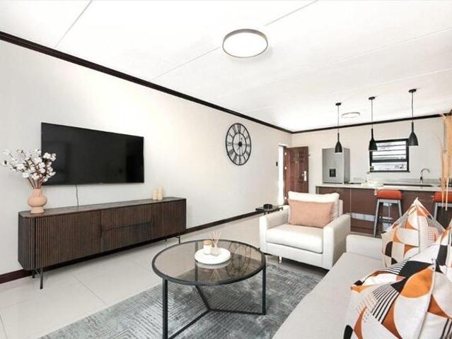 2 Bedroom House to Rent in Blue Hills