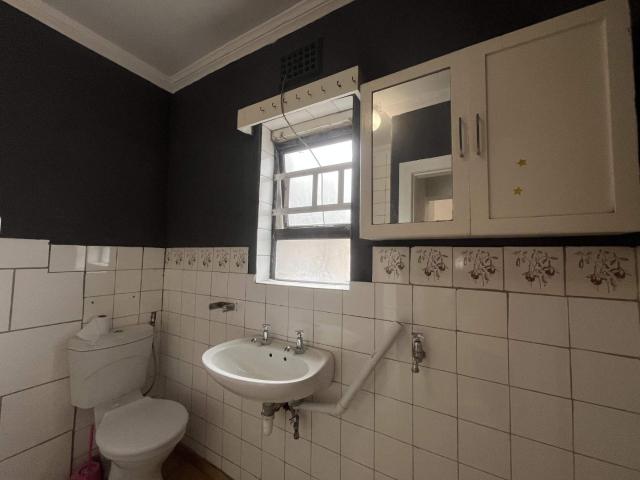 2 Bedroom House To Rent in Brooklyn