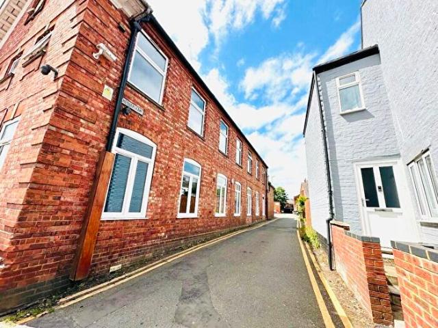 2 Bedroom House To Rent In Chequers Lane, Wellingborough, NN8