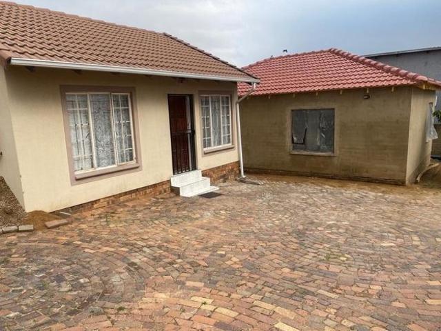 2 Bedroom house to rent in Cosmo City, Roodepoort