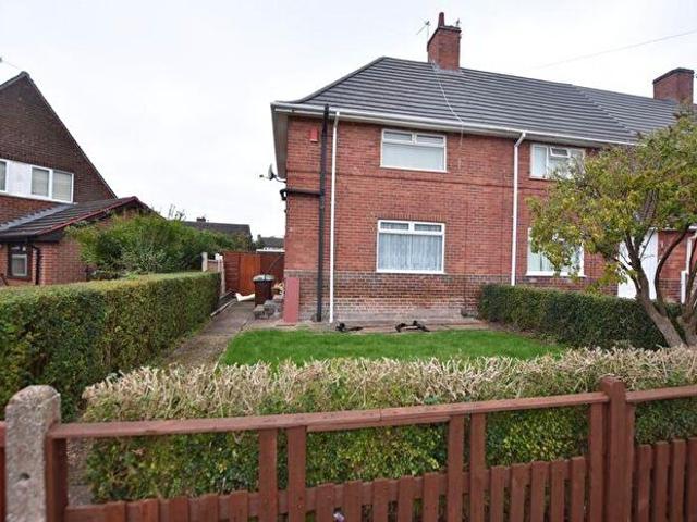 2 Bedroom House To Rent In Harmston Rise, Nottingham, NG5
