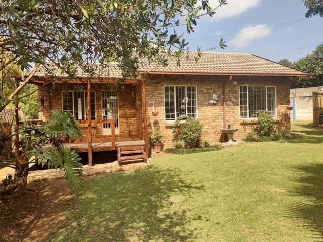 2 Bedroom house to rent in Heuweloord, Centurion