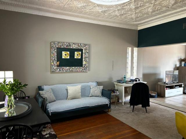 2 Bedroom House To Rent in Highlands North