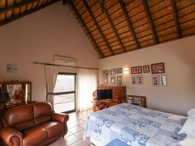 2 Bedroom House To Rent in Hoedspruit