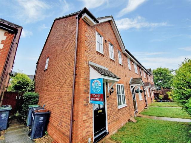 2 Bedroom House to Rent in Jasmine Gardens, Rushden, Northants, NN10