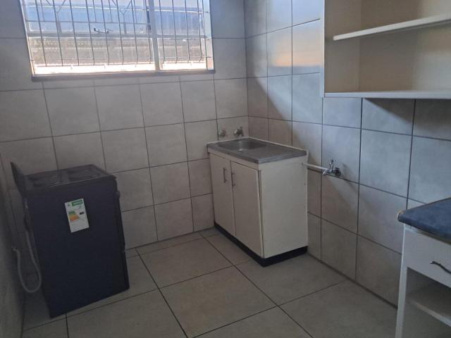 2 Bedroom House to Rent in Kempton Park Central