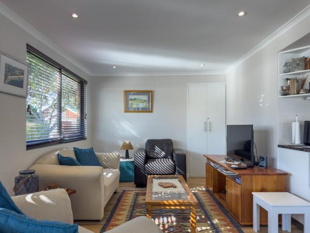 2 Bedroom House To Rent in Keurbooms River