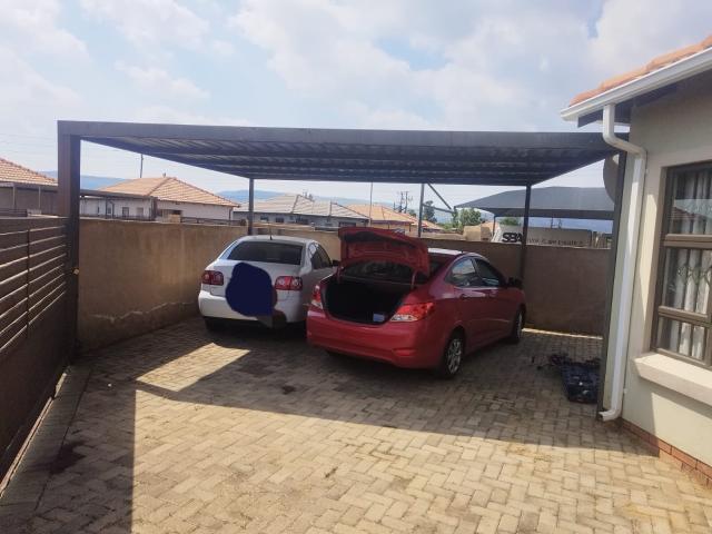 2 bedroom House To Rent in Kirkney Security Estate,Pretoria West