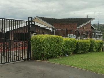 House to rent in UMgungundlovu District Municipality - Parking