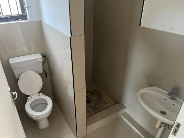 2 Bedroom House To Rent in Park Rynie
