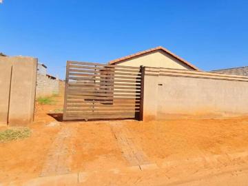 2 Bedroom House to Rent in Protea Glen
