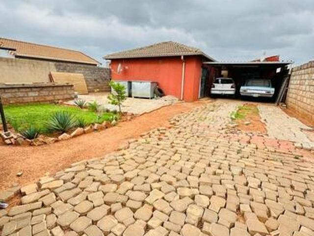 2 Bedroom House to Rent in Protea Glen