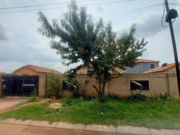 2 Bedroom House to Rent in Protea Glen