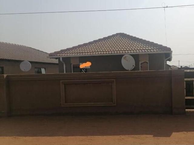2 Bedroom House to Rent in Protea Glen