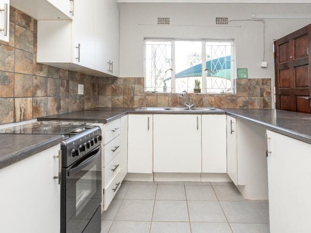 2 Bedroom House To Rent in Randpark Ridge